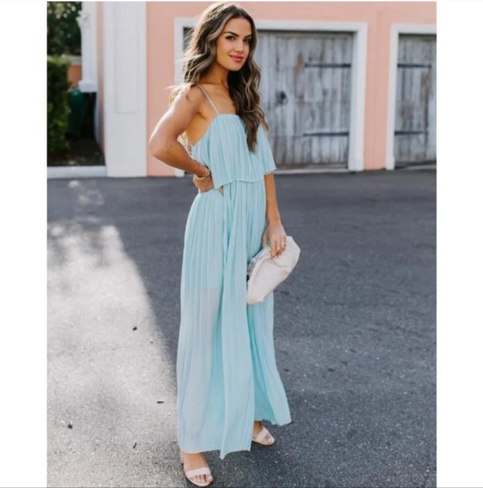 VICI Nikita Plisse Sage Jumpsuit Size Small - Picture 2 of 8